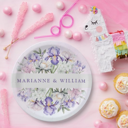 Romantische Paarse iris en pioenen bloemenbruiloft Papieren Bordje (Feest)