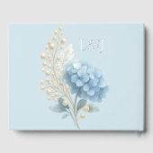 Romantische Parel Hydrangea Blauw Waterverf Huweli Gastenboek (Achterkant)