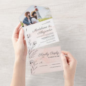 Romantische perzik en grijze elegante bruiloft all in one uitnodiging (Afscheurbaar)