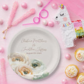 Romantische perzikranonkel op ivoor papieren bordje (Feest)