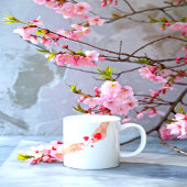 Romantische rode draad van het lot handen en harte grote koffiekop