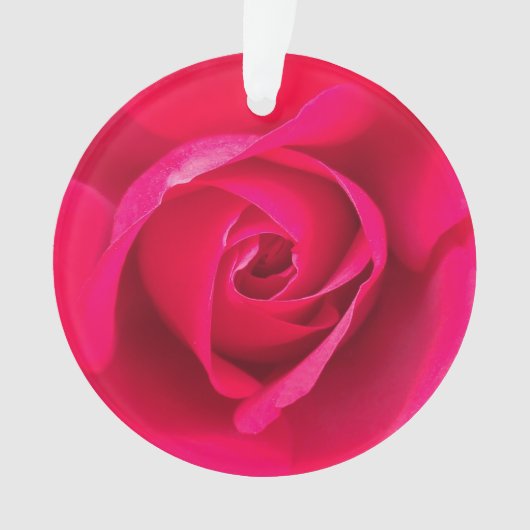 Romantische rode roze roos v2 ornament (voorkant)