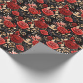 Romantische rode rozen op zwart inpakpapier (Hoek)