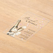 Romantische roze bloemblaadjes Bubbly Bruch Vrijge Acryl Uitnodigingen (Laagn)