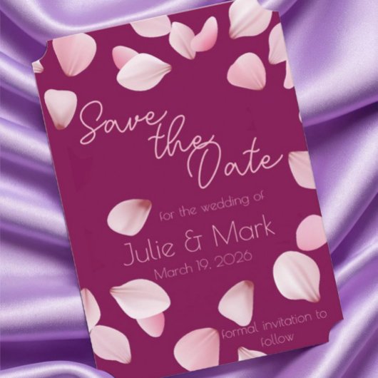 Romantische roze bloemblaadjes Save the Date Weddi Kaart