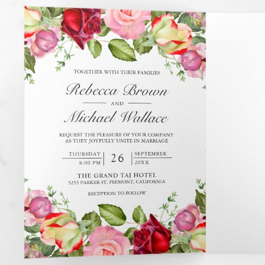 Romantische roze en rode rozen QR-code bruiloft Drieluik Uitnodiging (Binnenzijde eerst)