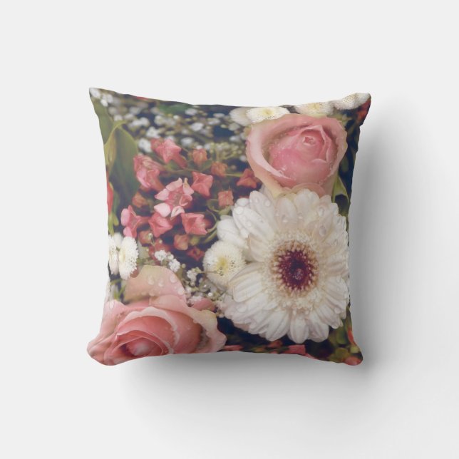 Romantische roze rozen bloemboeket kussen (Voorkant)