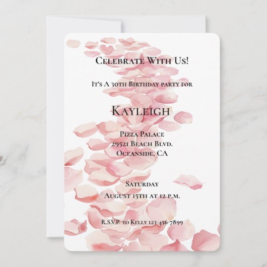 Romantische roze rozenblaadjes bloemenverjaardag kaart (Voorkant)