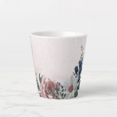 Romantische roze witte marinebloemen groen latte mok (Voorkant)