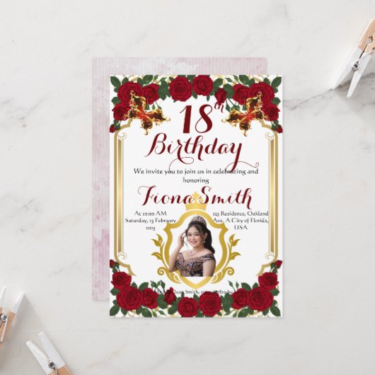 Romantische rozen Bloemen Verjaardag Uitnodiging K (Voorkant / Achterkant in situ)