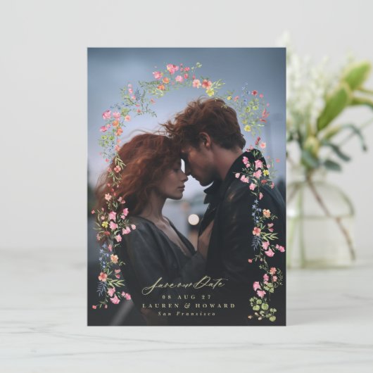romantische sierlijke bloemenboog lente bruiloft f save the date (Staand voorkant)