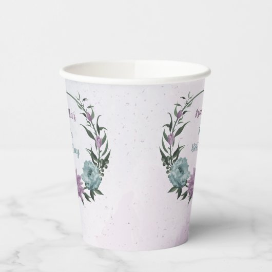 Romantische stoffige paarse en blauwe bloemen papieren bekers (Links)