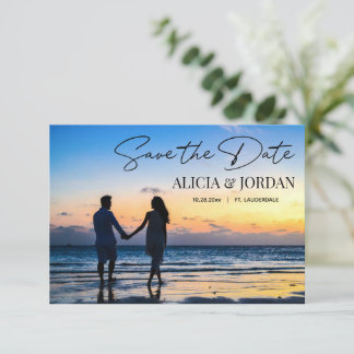 Romantische strand zonsondergang foto save the dat date