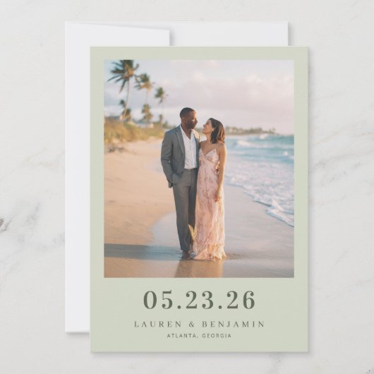 Romantische strandfoto save the date (Voorkant)