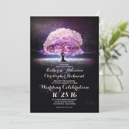 romantische string lichten boom paarse bruiloft ui kaart (Staand voorkant)