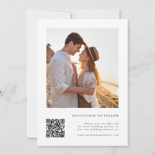 Romantische swirly kalligrafie QR-code foto Save The Date (Achterkant)