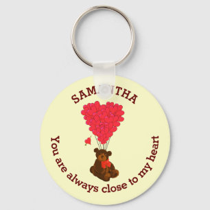 Romantische teddybeer en rood hart gepersonaliseer sleutelhanger