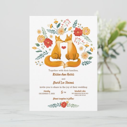 Romantische vossen en rustieke bloemblaadjes bruil kaart (Staand voorkant)