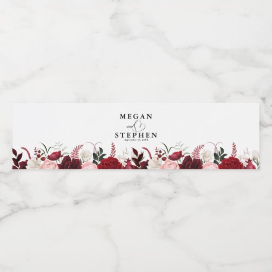 Romantische Waterverf Bourgondische bloemenbruilof Waterfles Etiket (Enkel label)