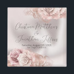 Romantische Waterverf Rozen op Glam Pearl Wedding Magneet<br><div class="desc">Deze elegante trouwmagneet heeft een bijtend glamoureus thema,  met een parelachtige achtergrond en waterverf rozen met glitteraccenten. Romantische zwarte rozen zijn afgebeeld met inktpatronen en glam faux roos goudglitter accenten.</div>