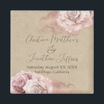 Romantische Waterverf Rozen Rustic Glam Wedding Magneet<br><div class="desc">Deze aangepaste keepomwille magnet heeft een bijtend glam bruiloft thema,  met een versleten parketpapierstijl achtergrond en waterverf rozen met glitter accenten. De achtergrond is een  ontwerp van het verrijkingspapier. Romantische zwarte rozen zijn afgebeeld met inktpatronen en faux roos goudglitteraccenten.</div>