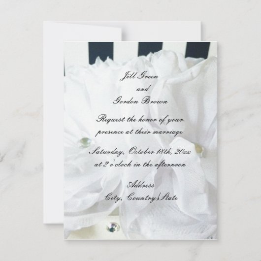 Romantische witte bloemen bruiloftsinvitaties kaart (Voorkant)