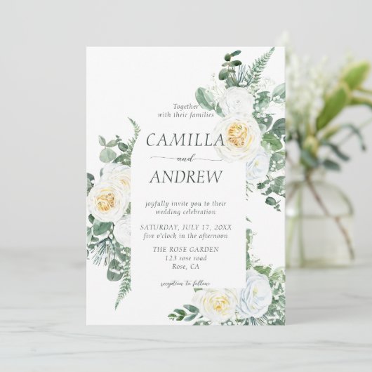 Romantische witte bloemen en groen bruiloft kaart (Staand voorkant)