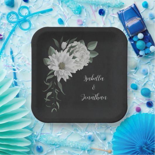 Romantische witte bloemen & groene bladeren zwart papieren bordje (Feest)