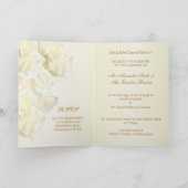 Romantische witte-crème rozen bruiloft uitnodiging (Binnen)