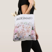 Romantische witte hoofdbrandkranen roze rozen tote bag (Dichtbij)