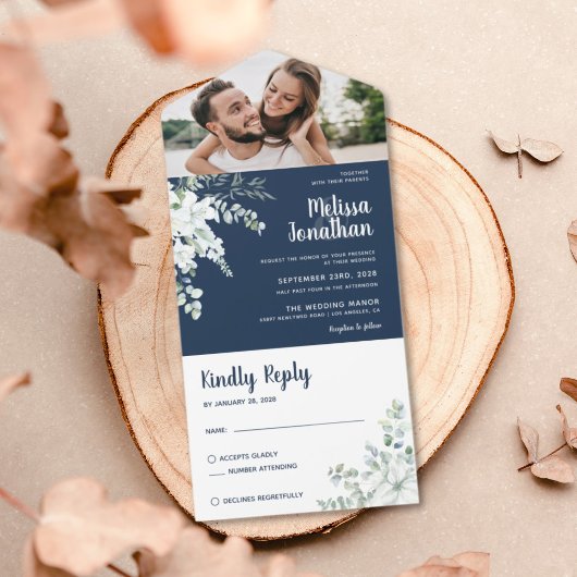 Romantische witte zachte bloem blauwe fotobruiloft all in one uitnodiging