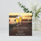 Romantische Zonsondergang Bier Bruiloft Uitnodigin Kaart (Staand voorkant)