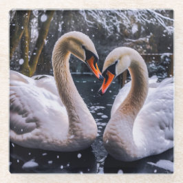 Romantische zwanen in een winterwonderland glazen onderzetter