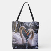 Romantische zwanen in een winterwonderland tote bag (Achterkant)