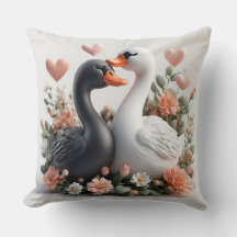 Romantische zwanen versierd met bloemen
