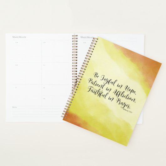 Romeinen 12:12 Wees blij met hoop Christelijke Bij Planner (Display)