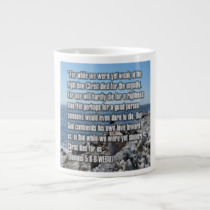 Romeinen 5:6-8 WEBU Mug Grote Koffiekop