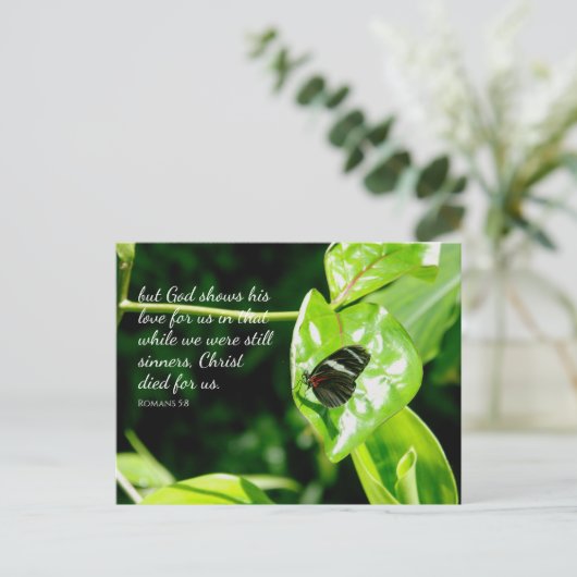 Romeinen 5:8 Vlinderblad Briefkaart (Staand voorkant)