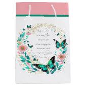 Romeinen 8:28 Bloemen en vlinders Medium Cadeauzakje (Voorkant)