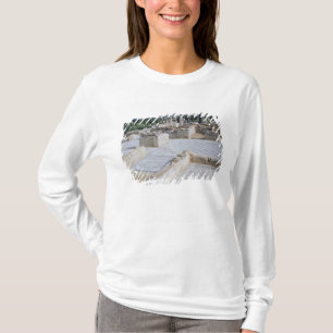 Romeinse ruïnes van de haven van Emporion T-shirt