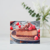 Romige cheesecake doordrenkt met decadente chocola feestdagenkaart (Staand voorkant)