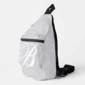 Rommelige witte monogram op grijze grunge sling bag (Rechterhoek)