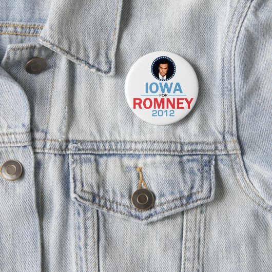 Romney Iowa Button (In situ)