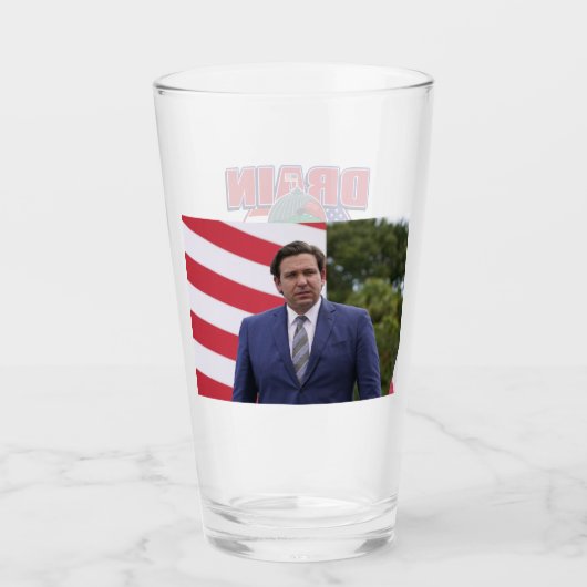 Ron DeSantis trekt het moeras Glas (Voorkant)