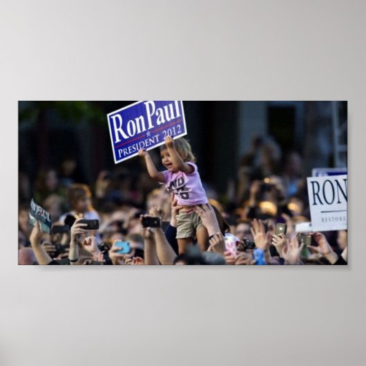 Ron Paul Little Girl Crowd Memorable Poster (Voorkant)