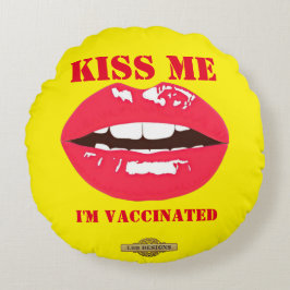 rond kussen "KISS ME"