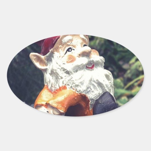 Rond met de gnoom in de tuin. ovale sticker (Voorkant)