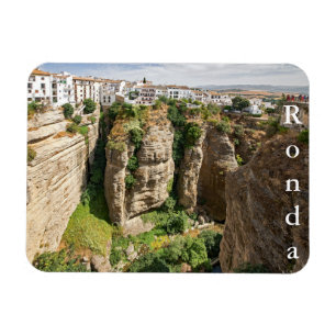Ronda. Canyon. Stad. Mensen. Magneet