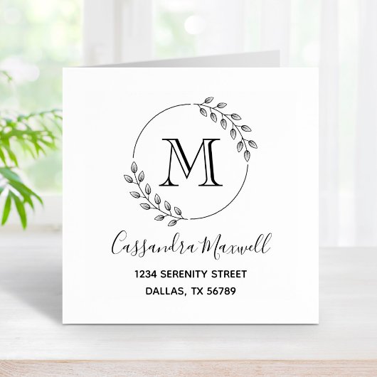 Ronde bladzijden met hoofdmonogram rubberstempel