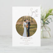 Ronde foto save the date minimalistische uitnodigi kaart (Staand voorkant)